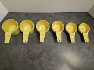 Vintage Tupperware Set Of 6 Nesting Measuring Cups Yellow