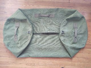 Vintage Military Us Army Green Canvas Top Load Duffel Bag With Zipper & Handles