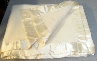 Vintage Ivory Fieldcrest Touch Of Class Blanket Washed 80 X 90 Full