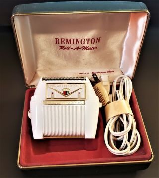 Vintage Remington Roll - A - Matic Model Bk Electric Shaver & Case -