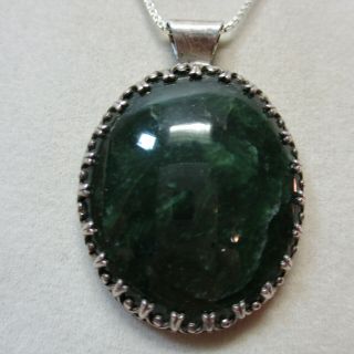 Vintage Southwestern Sterling Silver 925 Pendant With Green Stone & 925 Chain