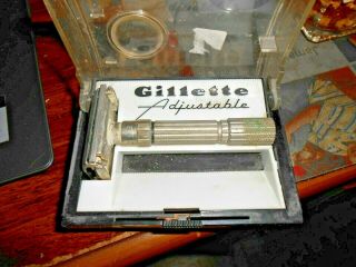 Vintage Gillette Adjustable Metal Razor In Case