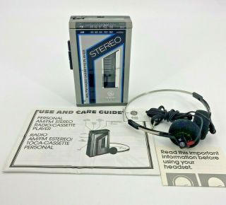 Vintage Cassette Player Ge Model 3 - 5432a Am/fm Radio Tape Belt Clip