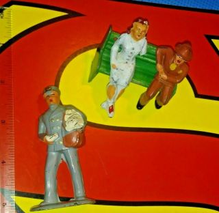 Vintage Barclay Manoil Man Woman Sitting On Bench Mailman Lead Toy Figures