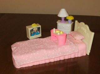 Vintage Mid - 90s Barbie Bedroom Set Mattel