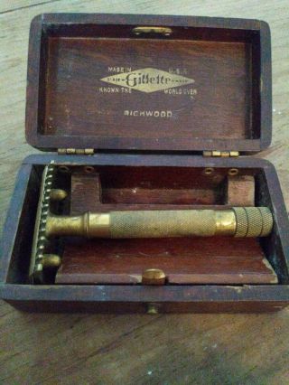 Vintage Gillette Gold Plated Double Edge Razor & Blade Case In Richwood Case