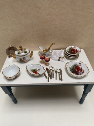 Dollhouse Miniature Reutter Porcelain Christmas Serving Ware Dishes Utensils