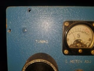 Old Vintage LAFAYETTE Shortwave Ham Radio Receiver 2