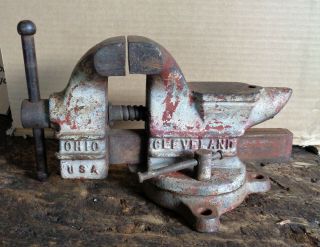 Vintage Columbian C 43 1/2 Swivel Base Bench Vise With Anvil & 3 1/2 " Jaws