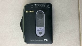 Vintage Retro 80s Aiwa Hs - Ta133 Am/fm Portable Stereo Cassette Player And Radio