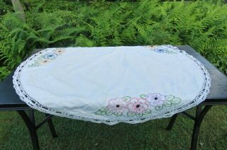 Vintage Hand Embroidered Linen Tablecloth - Flowers Crochet Trim - 36 " Round