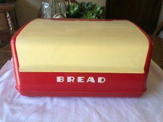 Large Vintage Lustro Ware Red And Cream Plastic Bread Box Stock No.  B - 20 1950 