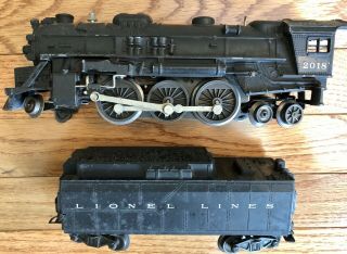 Lionel Trains Locomotive No.  2018 With A No.  6026w Tender - Vintage 1956