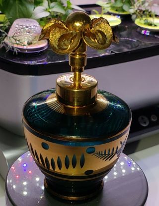 Vintage Holmspray Atomizer Perfume Bottle Cut Glass - Persian Blue - Flower Top 2