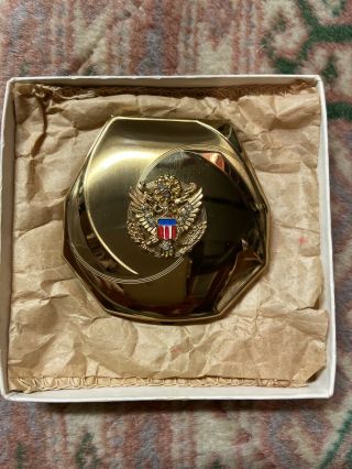 Vintage Gold Tone Us Presidential Seal Make - Up Compact W/ Mirror