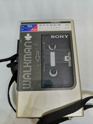 Vintage 1984 Sony Am Fm Stereo Radio Cassette Walkman Wm - F8 Vtg