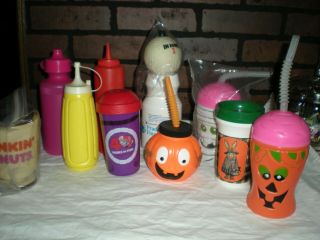 2 Condiment Container/7 Sippie Cups And Squeeze Bottles And 1 Vintage Coffee Mug