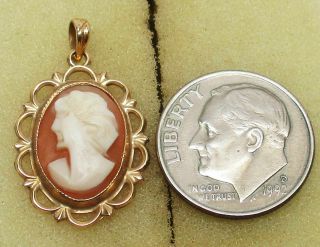 Vintage SOLID 14K YELLOW GOLD by ESEMCO Carved Cameo Woman Pendant 1.  4 GRAMS 2