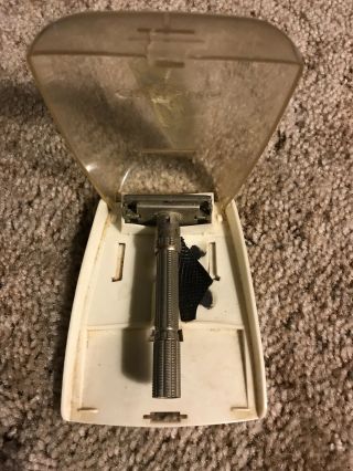 Vintage Gillette Metal Razor In Case