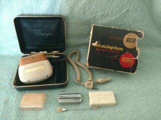 Vintage Remington Deluxe 60 Electric Razor Shaver W/ Case & Box
