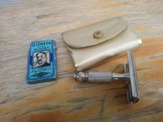 Vintage Gillette Safety Travel Razor In Case Date Code K4