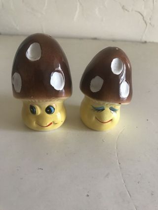 Vintage Anthropomorphic Mushroom Salt And Pepper Shakers Ceramic