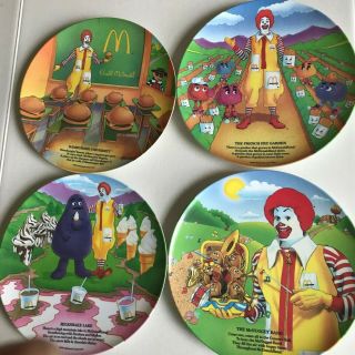 Vintage 1989 Ronald Mcdonald Plates - Hamburger University - Complete Set Of 4