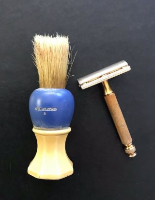 Gillette 3 Piece Gold Tone Ball End Safety Razor & Shaving Brush.  Closed Comb.