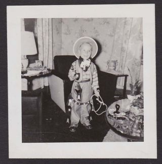 Complete Little Cowboy Outfit/costume Halloween? Old/vintage Photo Snapshot - T75