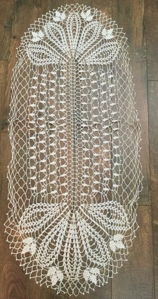 Vintage Dresser Scarf/table Runner White Crochet 23 " X 52 "