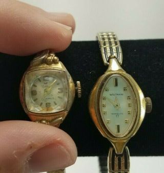 Set Of 2 Vintage Waltham Ladies Watches Wind Up 17 Jewels Incabloc Parts/repair