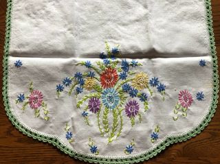 Vintage Hand Embroidered Floral Table Runner Dresser Scarf With Crocheted Edge 3