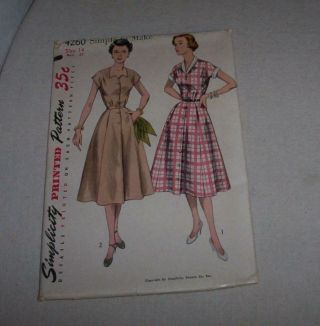 Vintage Womens Sewing Pattern Dress 1953 Simplicity 4260
