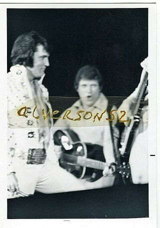 Elvis Presley Vintage B/w Concert Photo - Jacksonville,  Fl - April 16,  1972