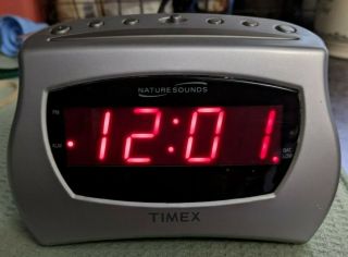 Vintage Timex " Nature Sounds " Bedside Digital Alarm Clock Model T131s Pre - Owned