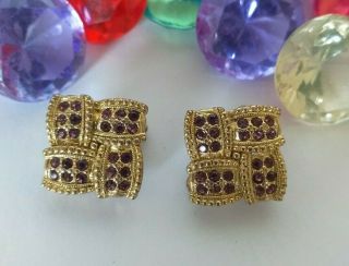 Lovely Vintage Gold & Pink Made With Swarovski Crystal Clip On Earrings