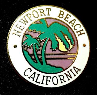 Rare Vintage Official Pin Badge Newport Beach California ^^^^