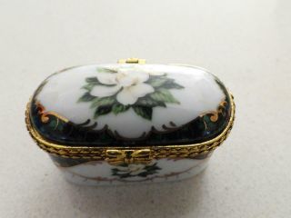Del Prado Porcelain White Magnolia Trinket Box Hinged Lid - Hand Painted Ep19