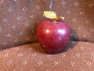 Vintage Red Marble Apple Brass Stem And Leaf Paperweight Decoration Sculpture