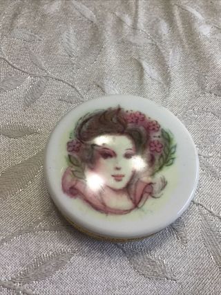 Vintage Avon Compact Cameo Lady In Pink 2