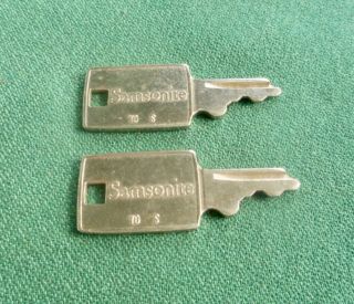 Vintage Samsonite Luggage Suitcase Keys Pair 70 S