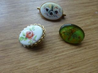 3 Lovely Vintage Floral Brooches
