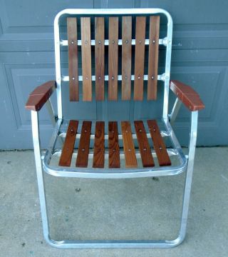 Vintage Aluminum & Wood Slat Folding Lawn Chair Outdoor Patio Parade