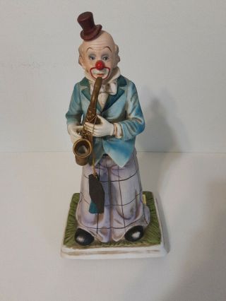 Vintage Waco Melody In Motion Porcelain Musical Hobo Saxophone Clown 07057