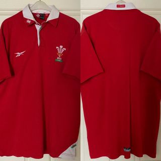 Vintage Reebok Large Adult Size 42”/44” Wales Rugby Union Shirt Cut - Down Sleeves
