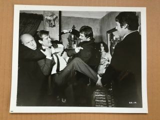James Bond 007 1974 Tmwtgg Vintage Press Still Photo Moore Fight Scene
