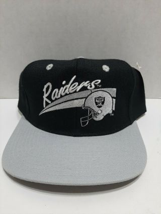 Vintage Raiders Football Cap Size 7 1/8