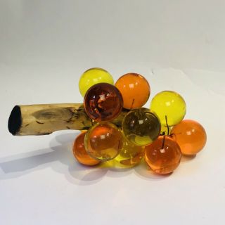 Vintage Sml Yellow & Amber Lucite Grape Cluster Driftwood Mcm Acrylic 9”