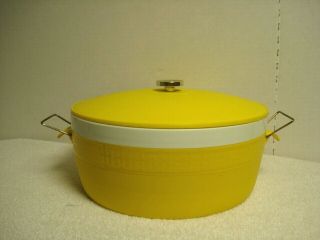 Vtg Olympian Therm - O - Ware Insulated Hot/cold Serving Bowl Ice Bucket Lid Latches