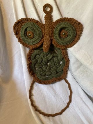 Vintage 70s Crochet Owl Towel Holder Wall Hanging Brown Kitchen Bath Handmade